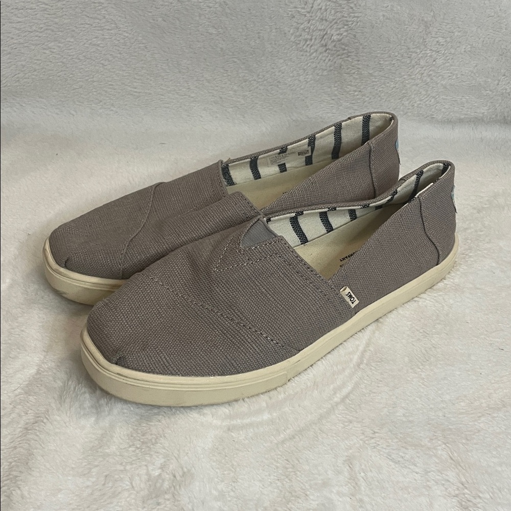 Toms Slip-On Canvas Shoes